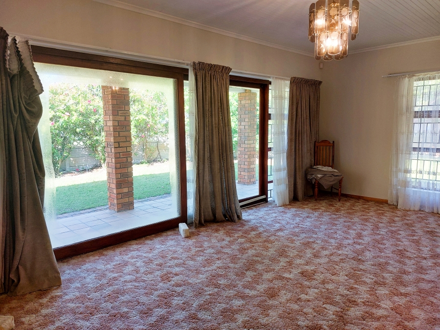 3 Bedroom Property for Sale in The Island Western Cape